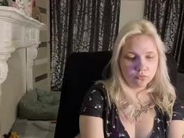 Screen Grab from moonbbshy