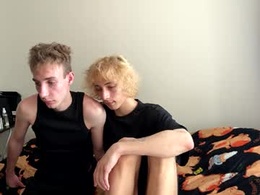 Screen Grab from mooncaster_