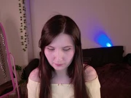 Screen Grab from moonlycat_