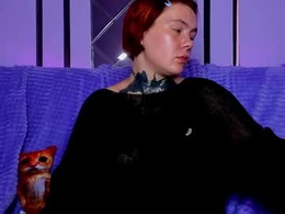 Screen Grab from moony_owl