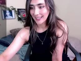 Screen Grab from moriahhoe