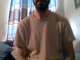 Screen Grab from mrralph__90