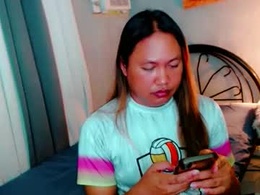 Screen Grab from mskimmyslutx