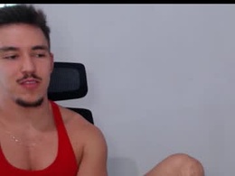 Screen Grab from muscledanny69