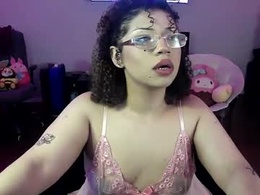 Screen Grab from myvalentine420