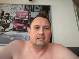 Screen Grab from naked_waiter