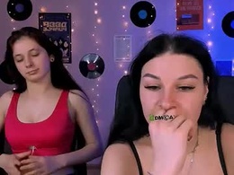 Screen Grab from nami_glow