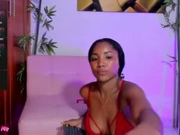 Screen Grab from naomi_069