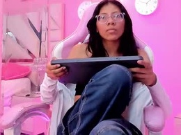 Screen Grab from naomi_sara