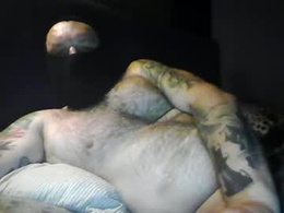 Screen Grab from narcyzz87