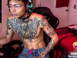 Screen Grab from nathan_aress6666