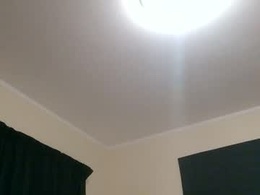 Screen Grab from naturalhotty98