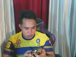 Screen Grab from nauhty_kirkxxx