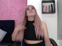 Screen Grab from nayleah