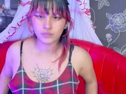 Screen Grab from nelly__azumi