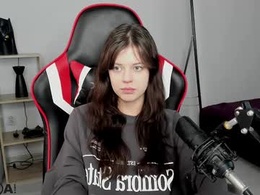 Screen Grab from nellysunrise_1