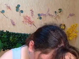 Screen Grab from neonilalisova