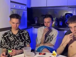 Screen Grab from nick_kule