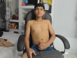 Screen Grab from nico_viper_