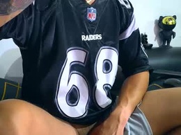 Screen Grab from nicolas_veiny