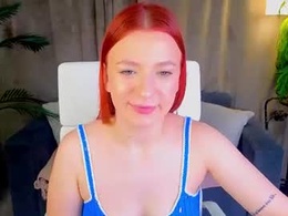 Screen Grab from nicoleblow