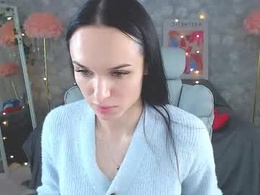 Screen Grab from nicolemerz