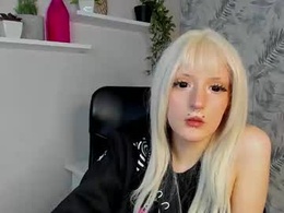 Screen Grab from nika_dream1