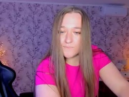 Screen Grab from nikaveira