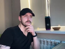 Screen Grab from nikbusiness
