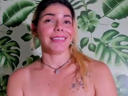 Screen Grab from niki_santana