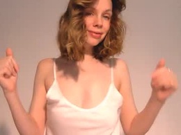 Screen Grab from nikki_mi