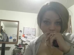 Screen Grab from nikkisnow69