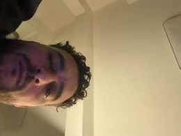 Screen Grab from niko1233899
