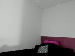 Screen Grab from nikoleevanss