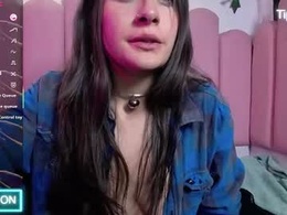 Screen Grab from nina_daft
