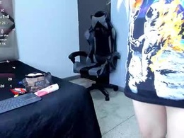 Screen Grab from nina_foxx02