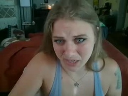 Screen Grab from ninabeanzz