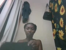 Screen Grab from ninaeaa