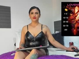 Screen Grab from ninawilliams1_