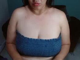 Screen Grab from ninimatureplaypussy