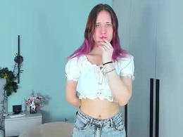 Screen Grab from nitatolzmann