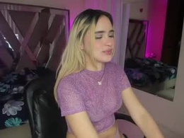 Screen Grab from noa_cooperr