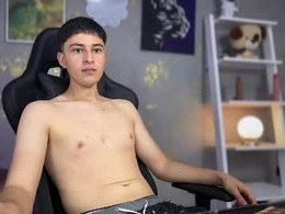 Screen Grab from noah_magno