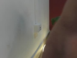 Screen Grab from noahbrawn