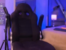 Screen Grab from noahnaughty7