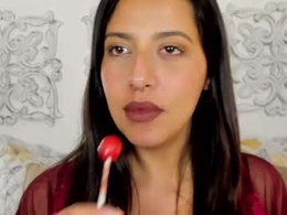 Screen Grab from nova_velveet