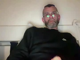 Screen Grab from o_johnny_deep_o