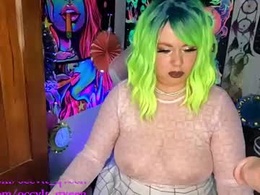 Screen Grab from occvlt_qveen