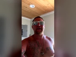 Screen Grab from ogoofztubyar