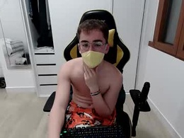 Screen Grab from oliblaze06